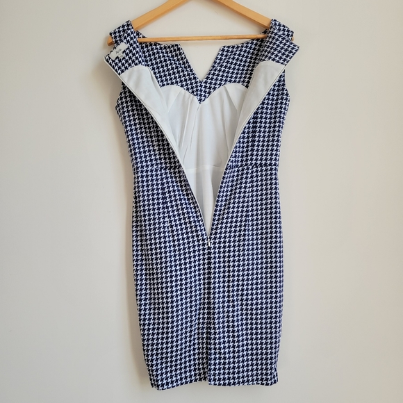 EUC Ava. Houndstooth dress - Picture 5 of 6